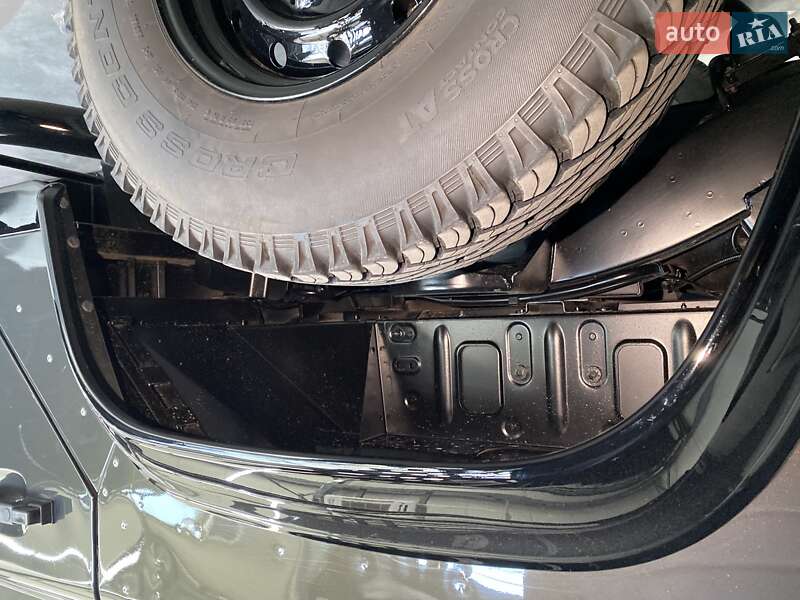 Внедорожник / Кроссовер Land Rover Defender 2013 в Киеве фото 40 Внедорожник / Кроссовер Land Rover Defender 2013 в Киеве