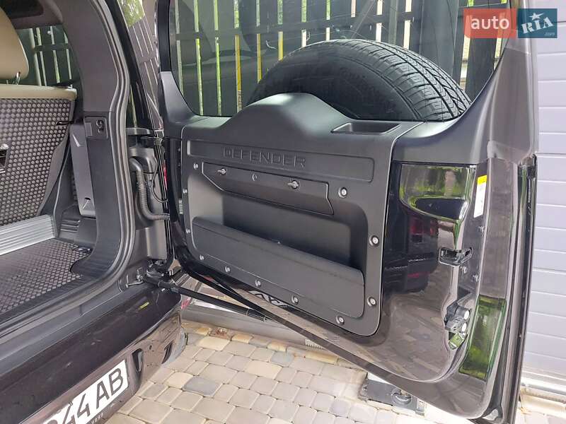 Позашляховик / Кросовер Land Rover Defender 2021 в Харкові фото 47 Позашляховик / Кросовер Land Rover Defender 2021 в Харкові