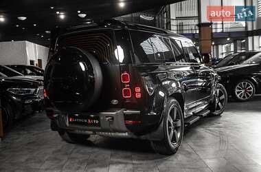 Внедорожник / Кроссовер Land Rover Defender 2022 в 