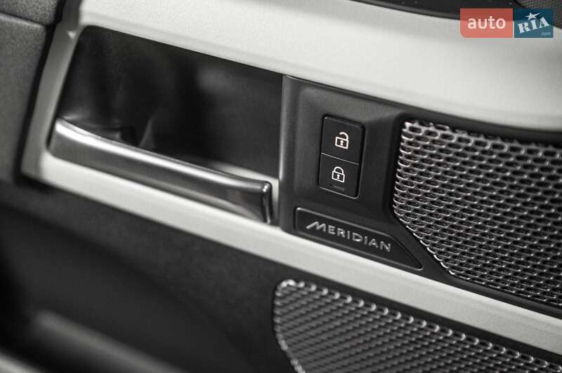 Позашляховик / Кросовер Land Rover Defender 2022 в Одесі