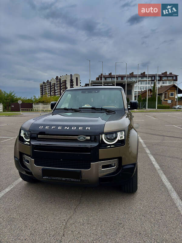 Land Rover Defender 2020