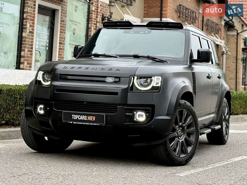 Land Rover Defender 2022