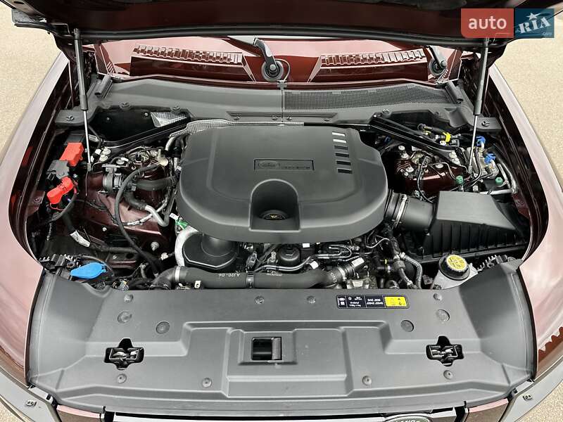 Позашляховик / Кросовер Land Rover Defender 2024 в Києві фото 40 Позашляховик / Кросовер Land Rover Defender 2024 в Києві