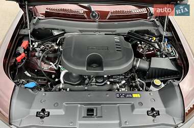Внедорожник / Кроссовер Land Rover Defender 2024 в 