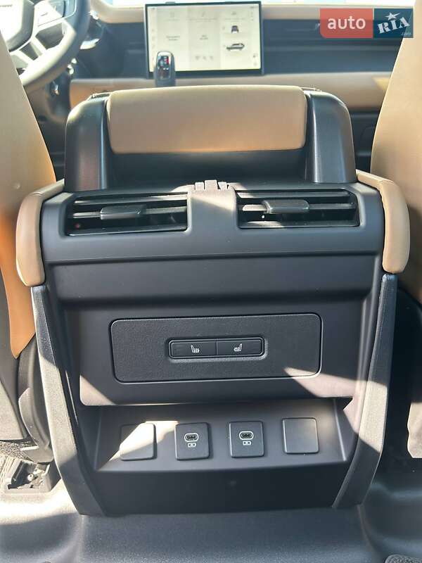 Внедорожник / Кроссовер Land Rover Defender 2025 в Киеве