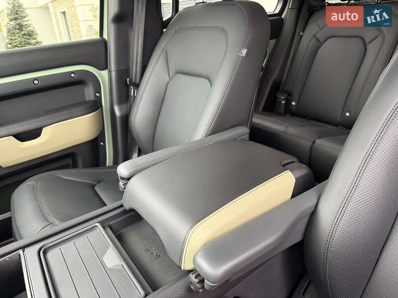 Внедорожник / Кроссовер Land Rover Defender 2023 в Днепре