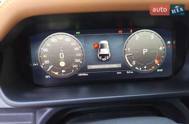 Внедорожник / Кроссовер Land Rover Defender 2023 в 