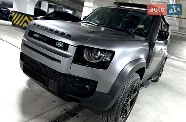 Позашляховик / Кросовер Land Rover Defender 2022 в  фото 4 Позашляховик / Кросовер Land Rover Defender 2022 в