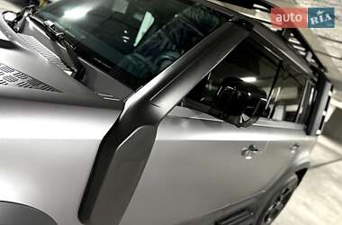 Позашляховик / Кросовер Land Rover Defender 2022 в  фото 6 Позашляховик / Кросовер Land Rover Defender 2022 в