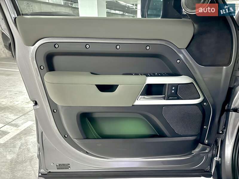 Внедорожник / Кроссовер Land Rover Defender 2022 в Днепре фото 22 Внедорожник / Кроссовер Land Rover Defender 2022 в Днепре