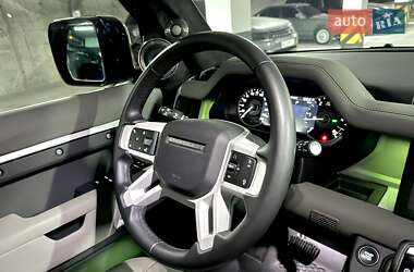 Позашляховик / Кросовер Land Rover Defender 2022 в  фото 41 Позашляховик / Кросовер Land Rover Defender 2022 в