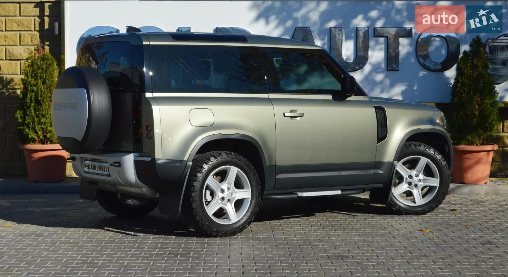 2022 Land Rover Defender - мініатюра 13