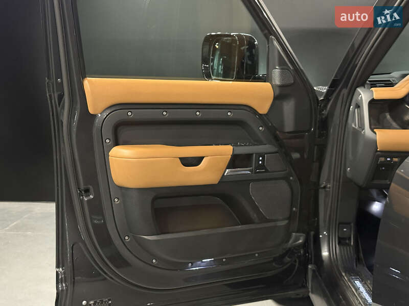 Внедорожник / Кроссовер Land Rover Defender 2022 в Одессе фото 16 Внедорожник / Кроссовер Land Rover Defender 2022 в Одессе