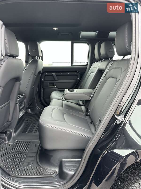 Внедорожник / Кроссовер Land Rover Defender 2024 в Киеве
