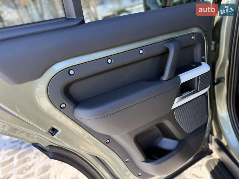 Внедорожник / Кроссовер Land Rover Defender 2021 в Киеве фото 37 Внедорожник / Кроссовер Land Rover Defender 2021 в Киеве