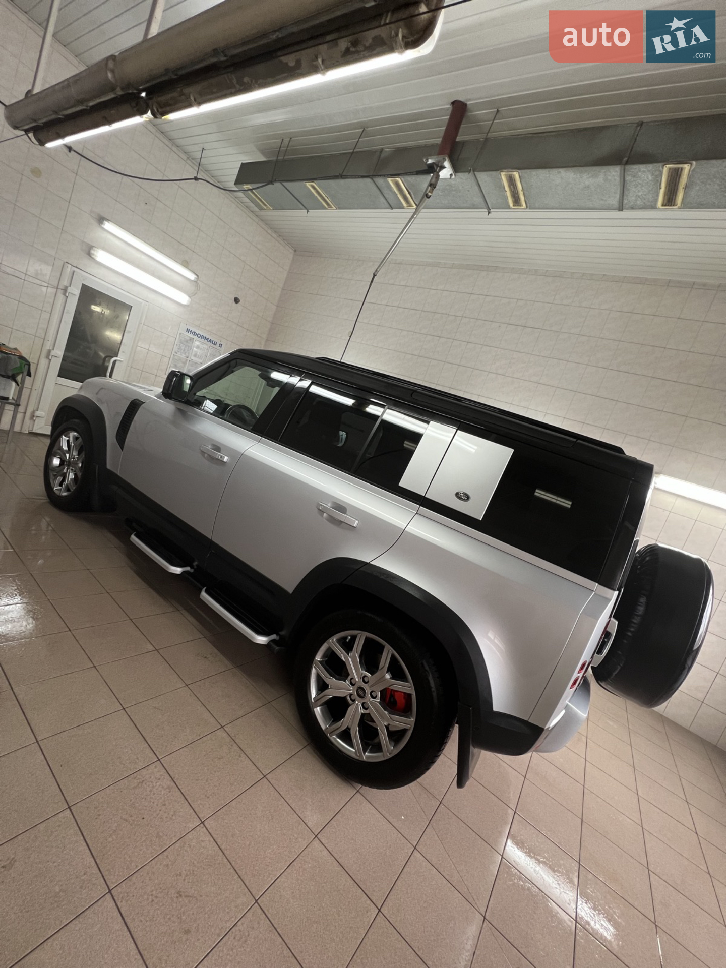 2020 Land Rover Defender - мініатюра 4