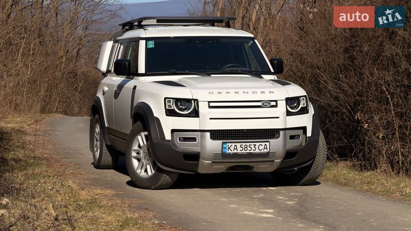 Land Rover Defender 2021