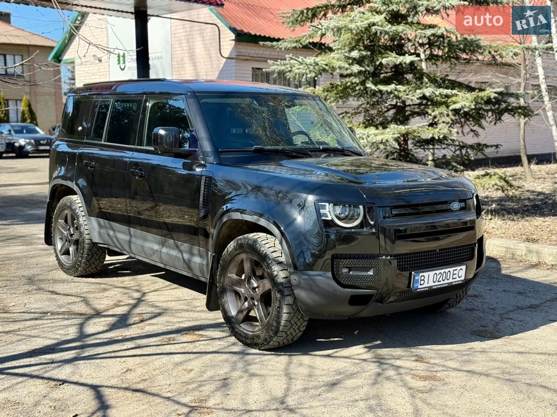 2021 Land Rover Defender - мініатюра 2