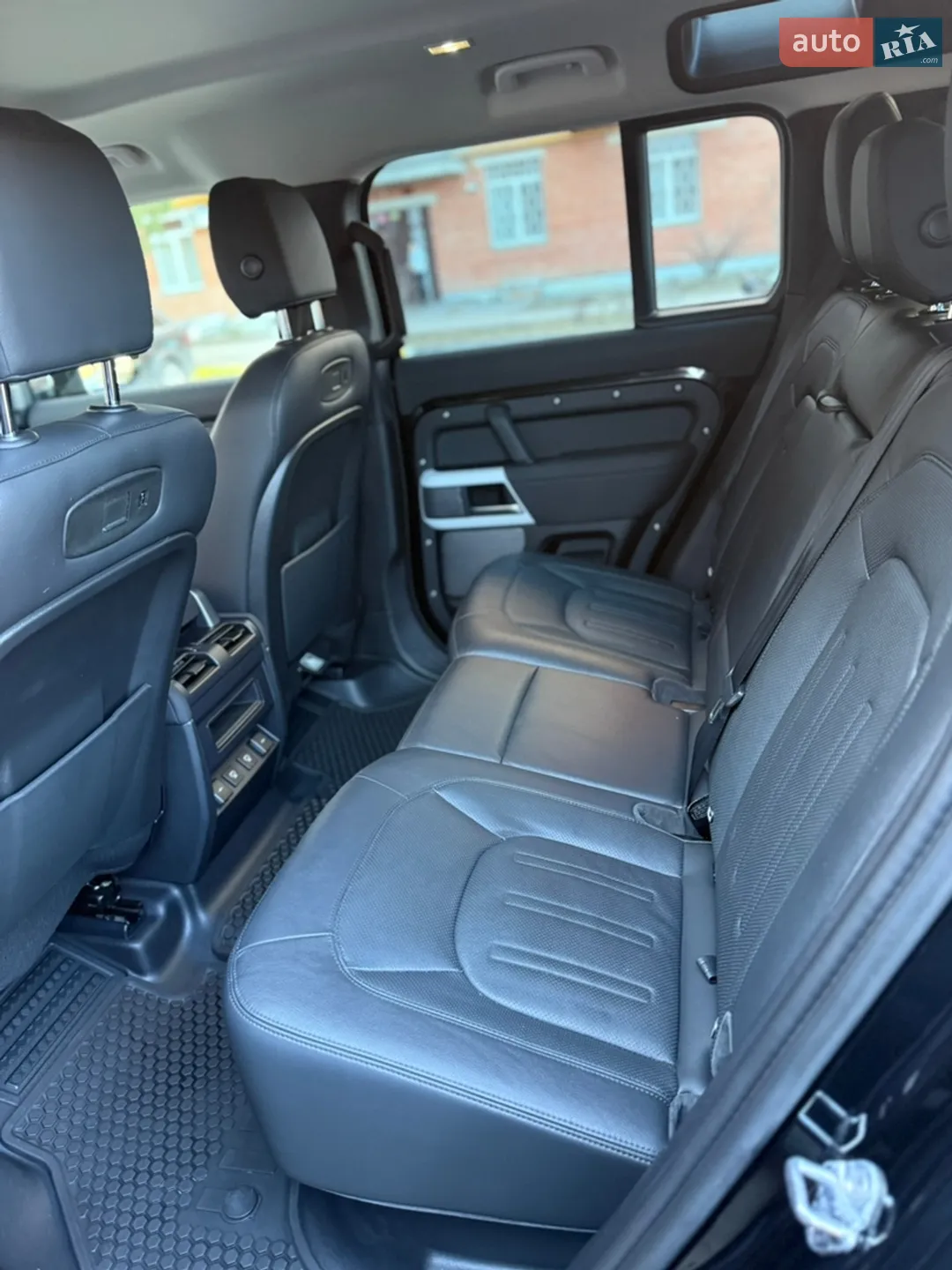 2021 Land Rover Defender - мініатюра 28