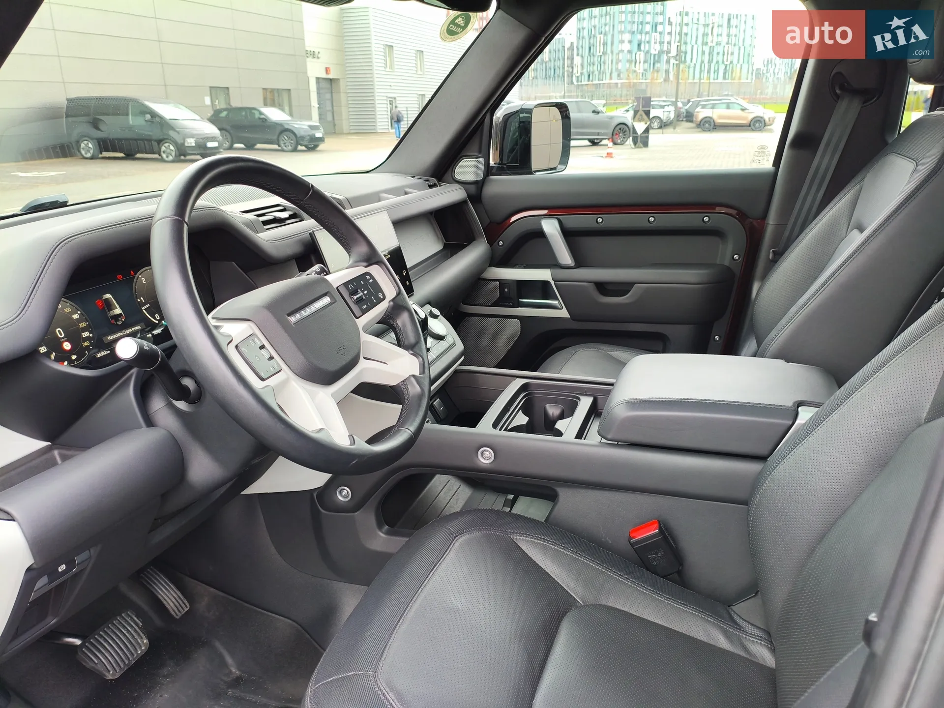 2024 Land Rover Defender - мініатюра 57
