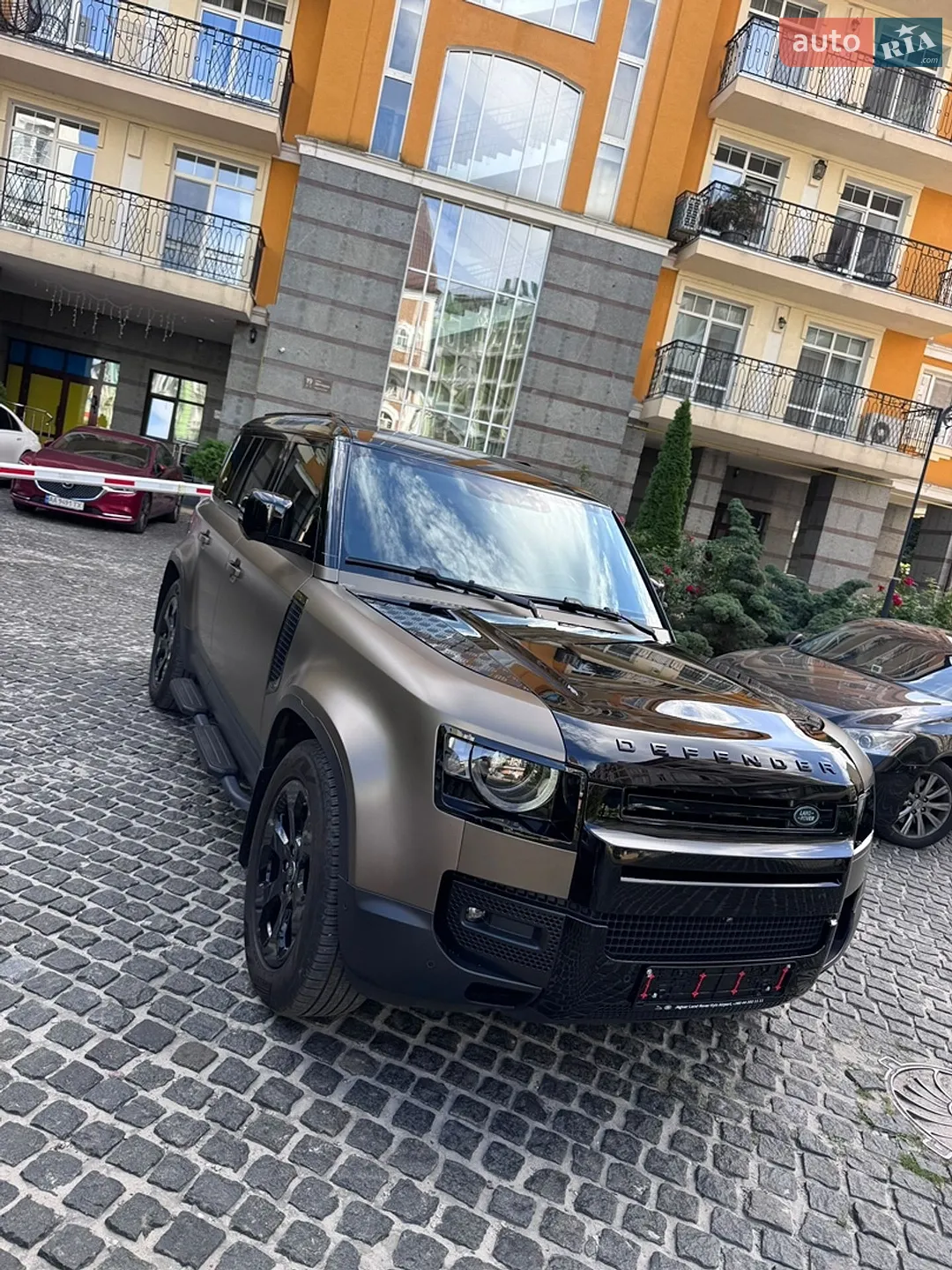 2023 Land Rover Defender - мініатюра 25