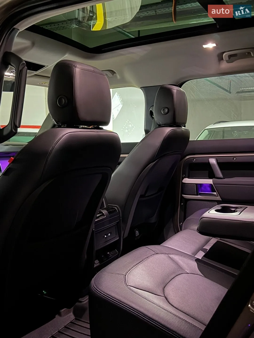 2022 Land Rover Defender - мініатюра 7