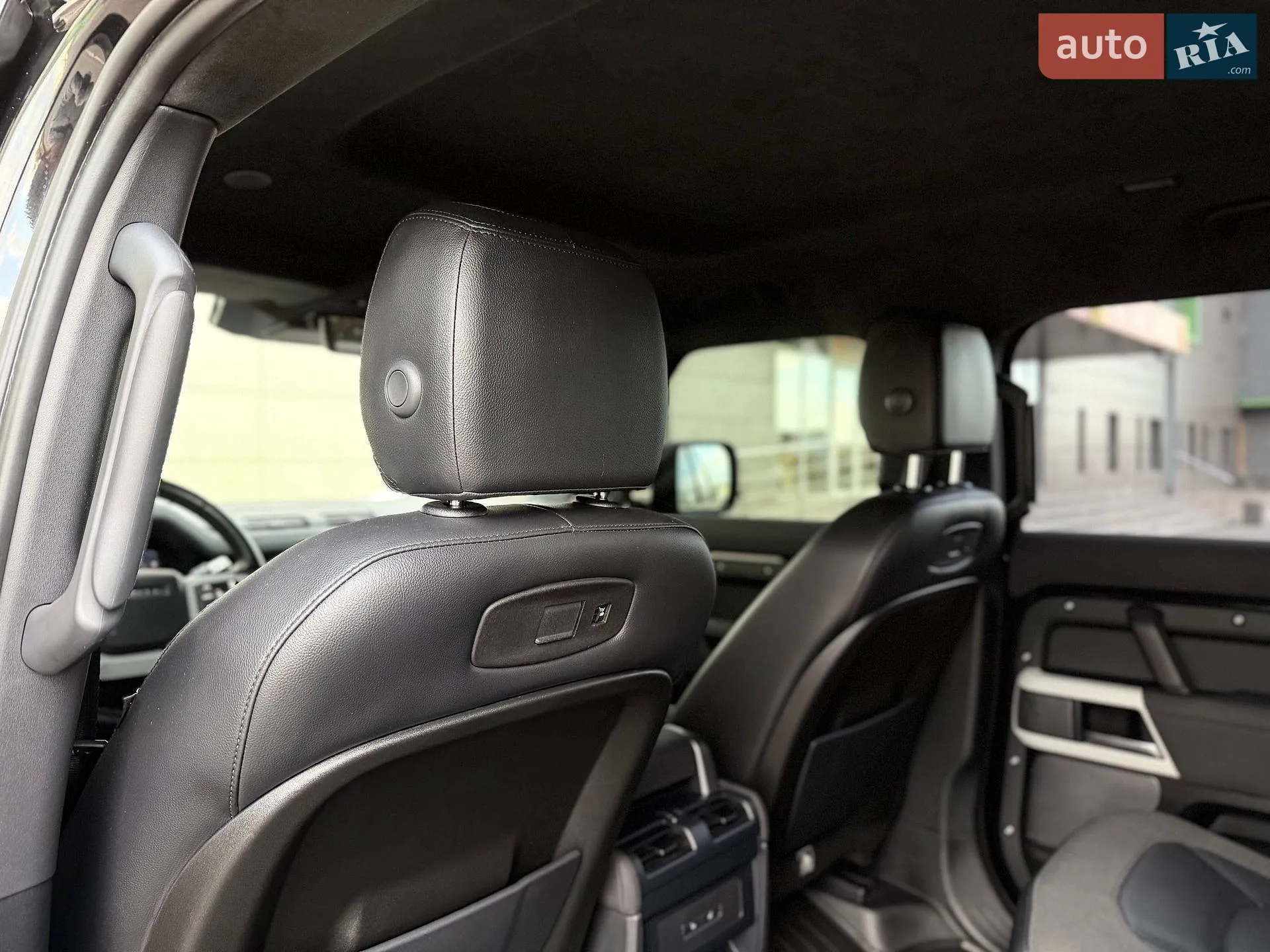 2020 Land Rover Defender - мініатюра 69