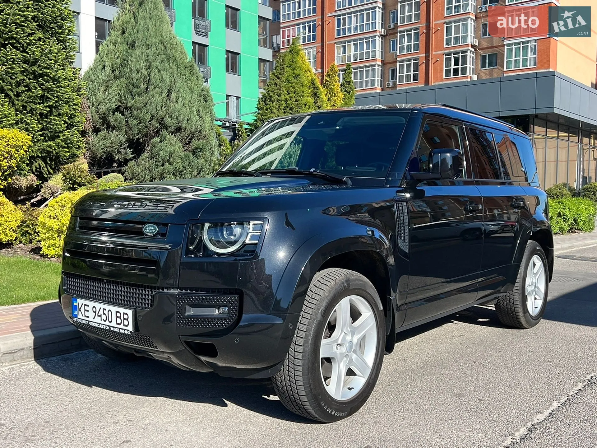 Land Rover Defender 2020