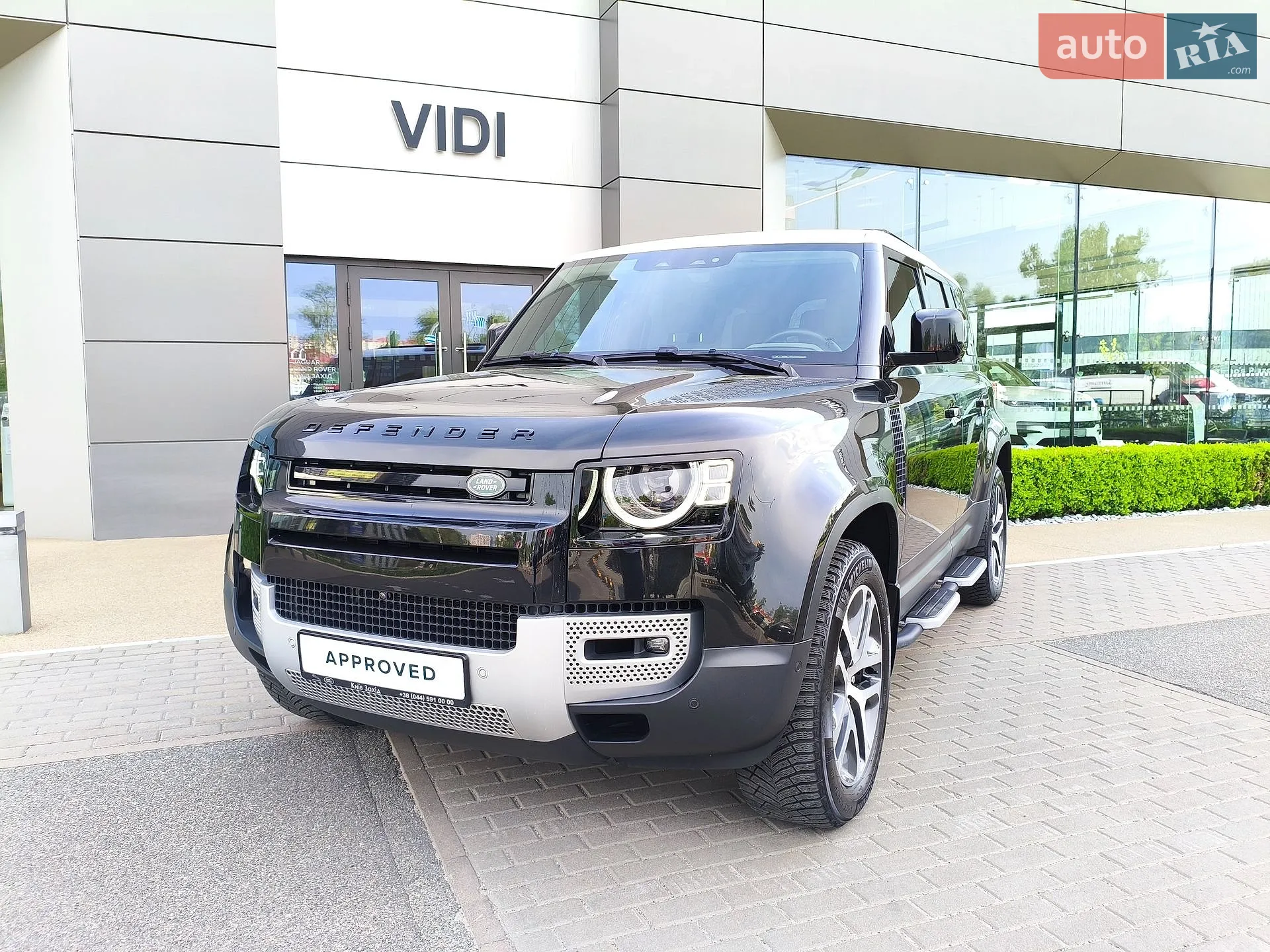 2021 Land Rover Defender - мініатюра 8