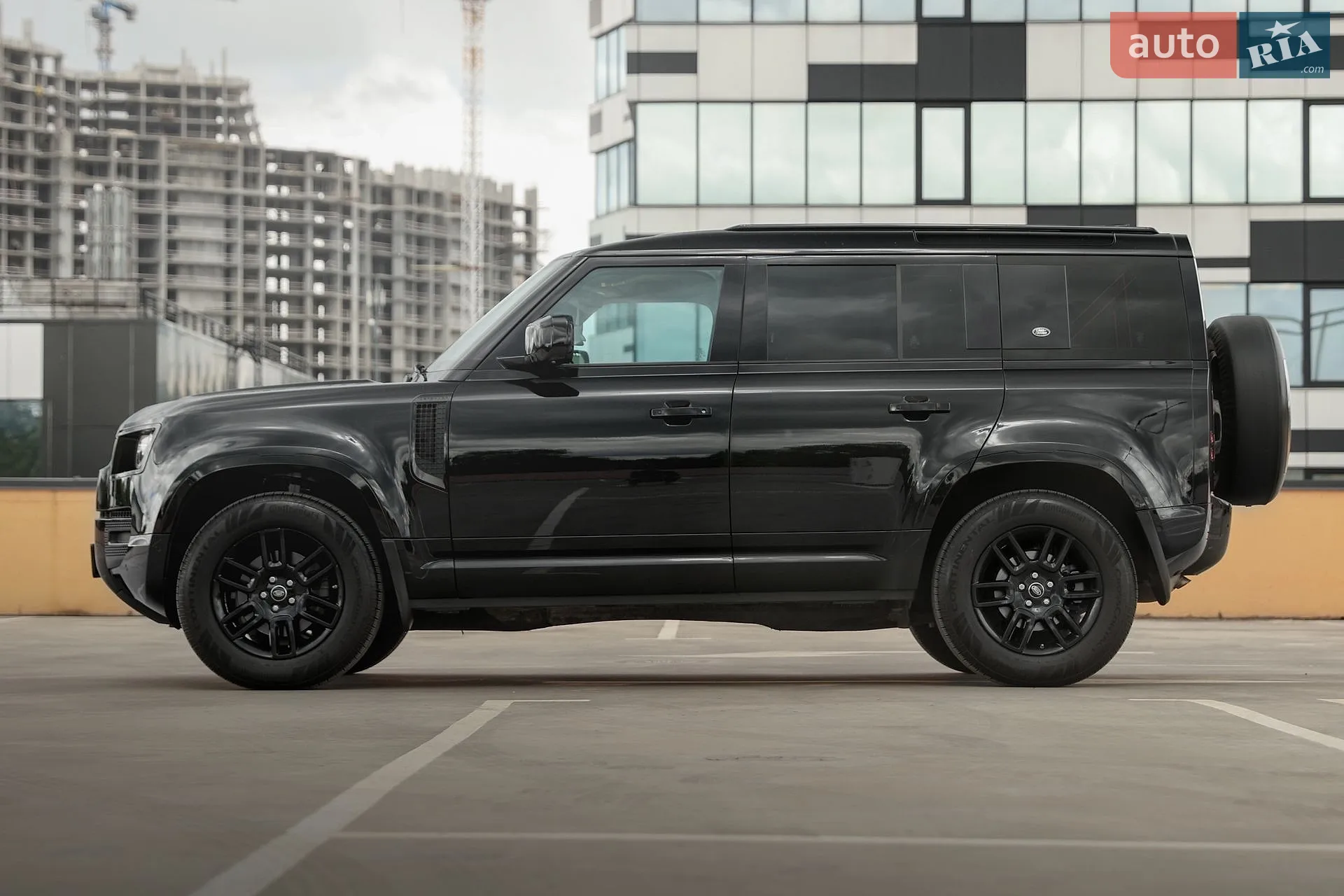 2020 Land Rover Defender - мініатюра 2