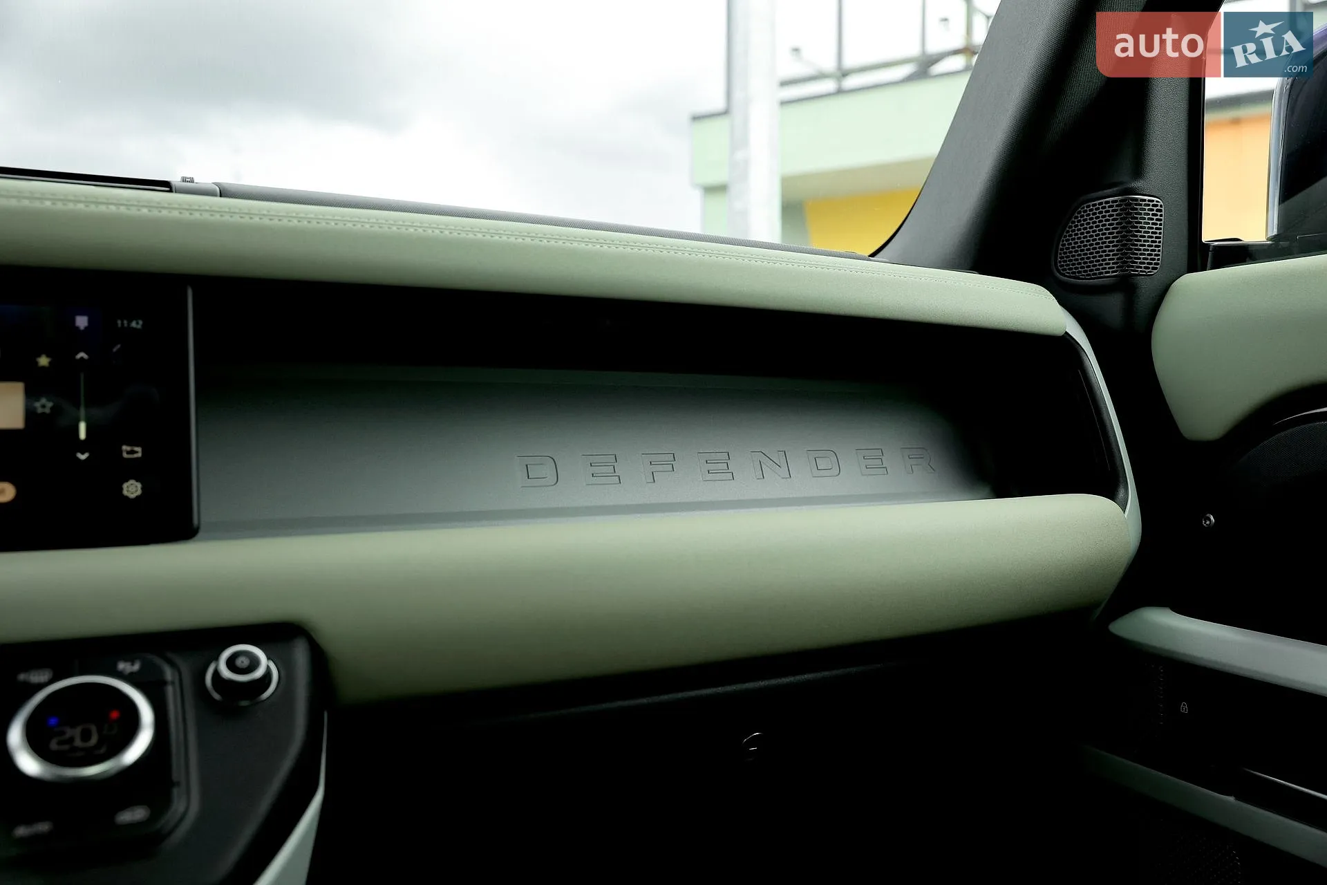 2020 Land Rover Defender - мініатюра 37
