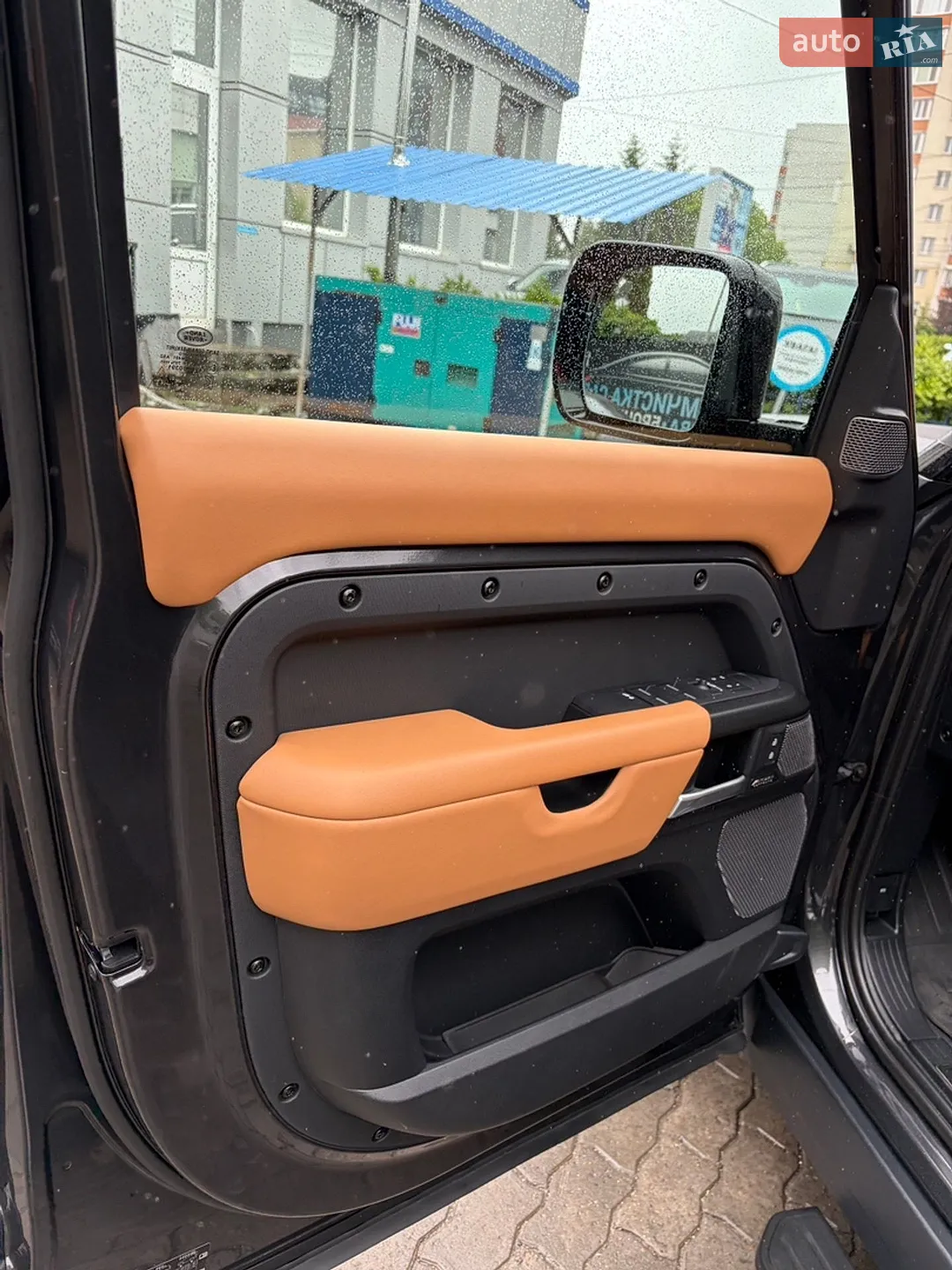 2024 Land Rover Defender - мініатюра 23