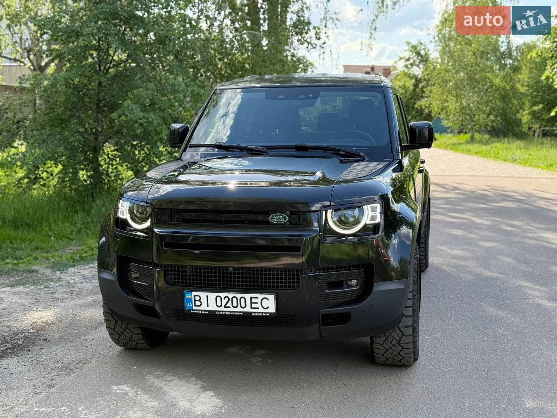 2021 Land Rover Defender - мініатюра 2