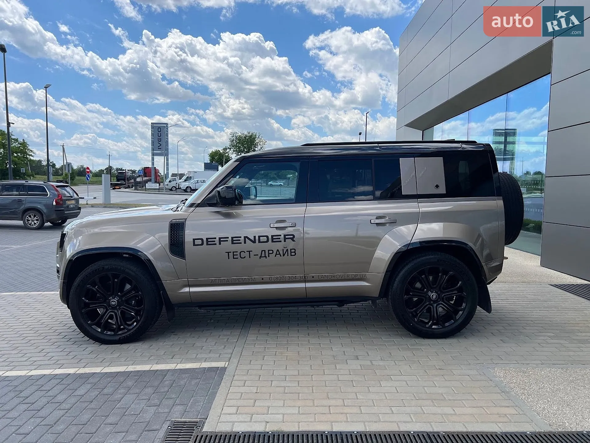 2025 Land Rover Defender - мініатюра 4