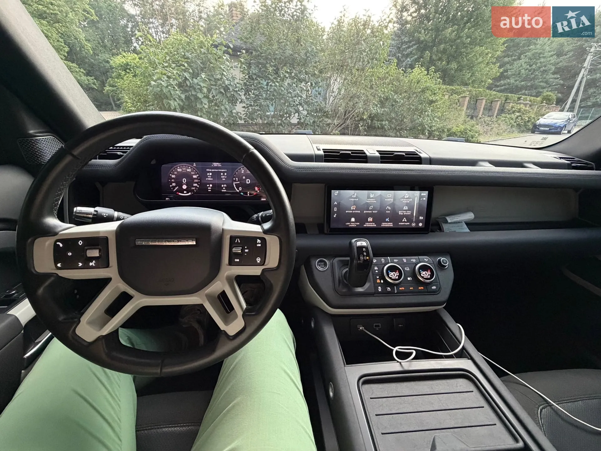 2020 Land Rover Defender - мініатюра 19