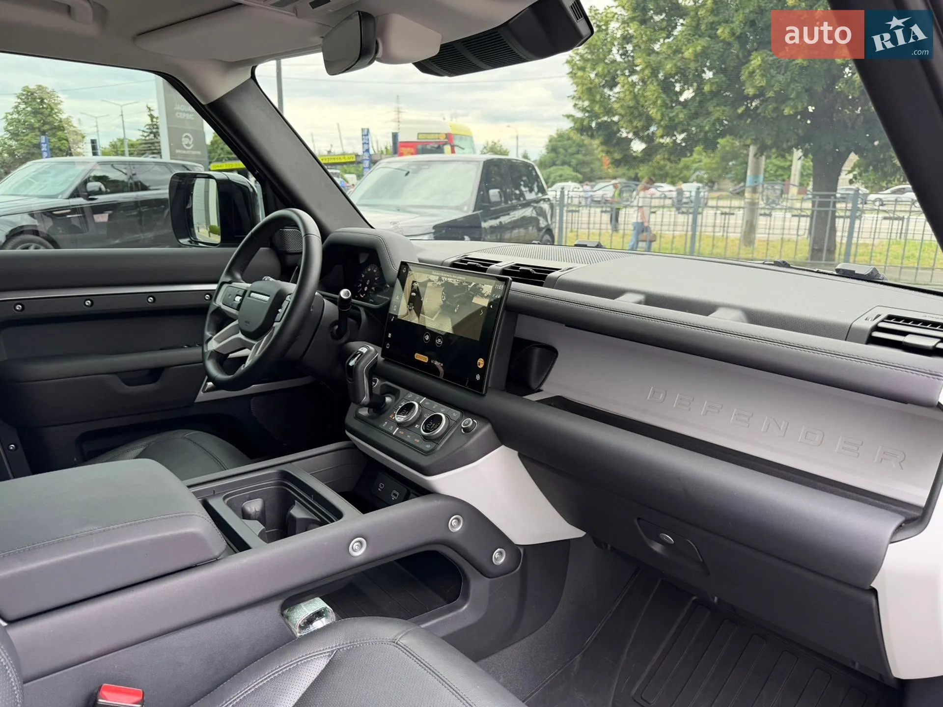 2023 Land Rover Defender - мініатюра 31