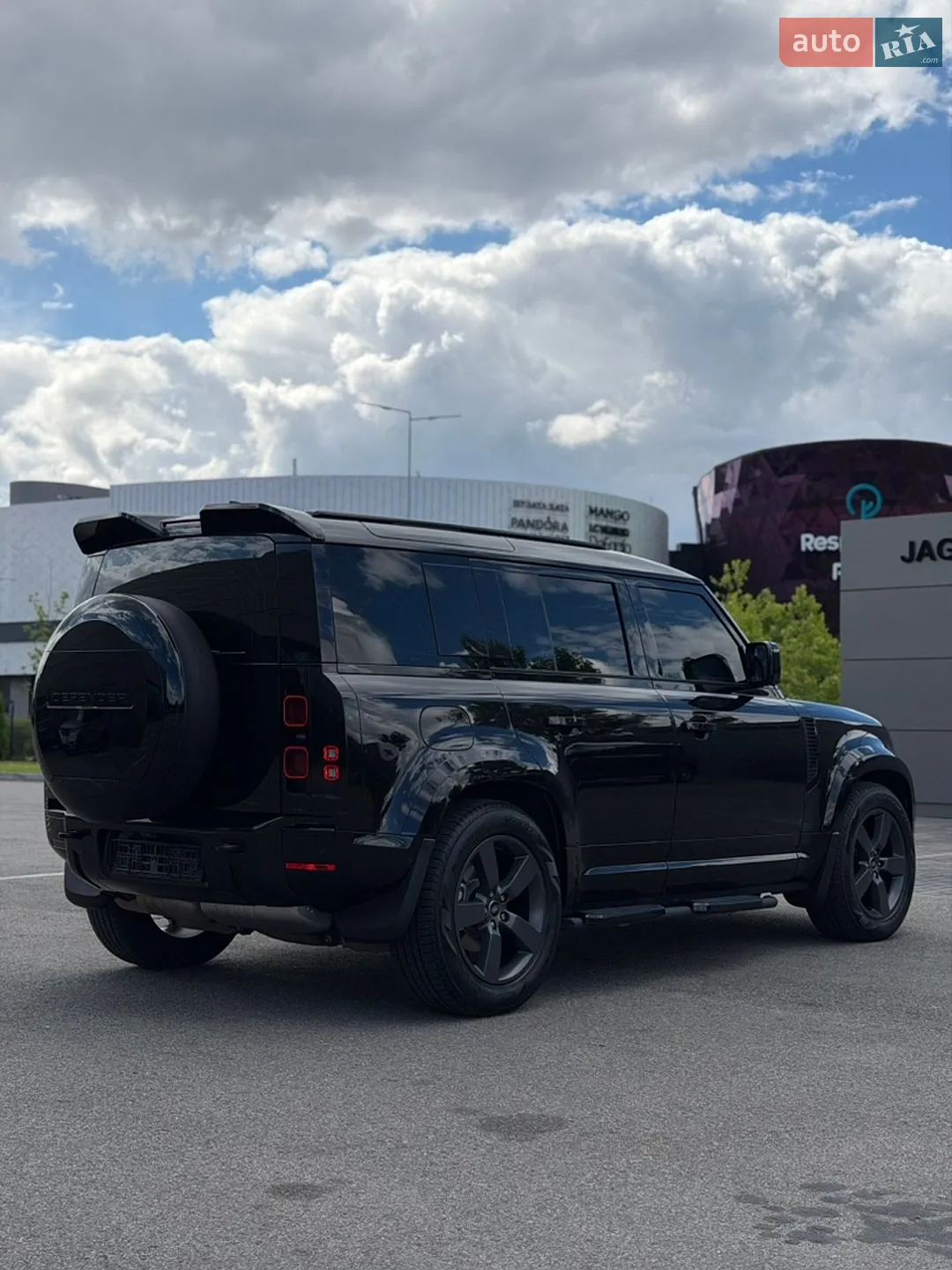 2025 Land Rover Defender - мініатюра 6