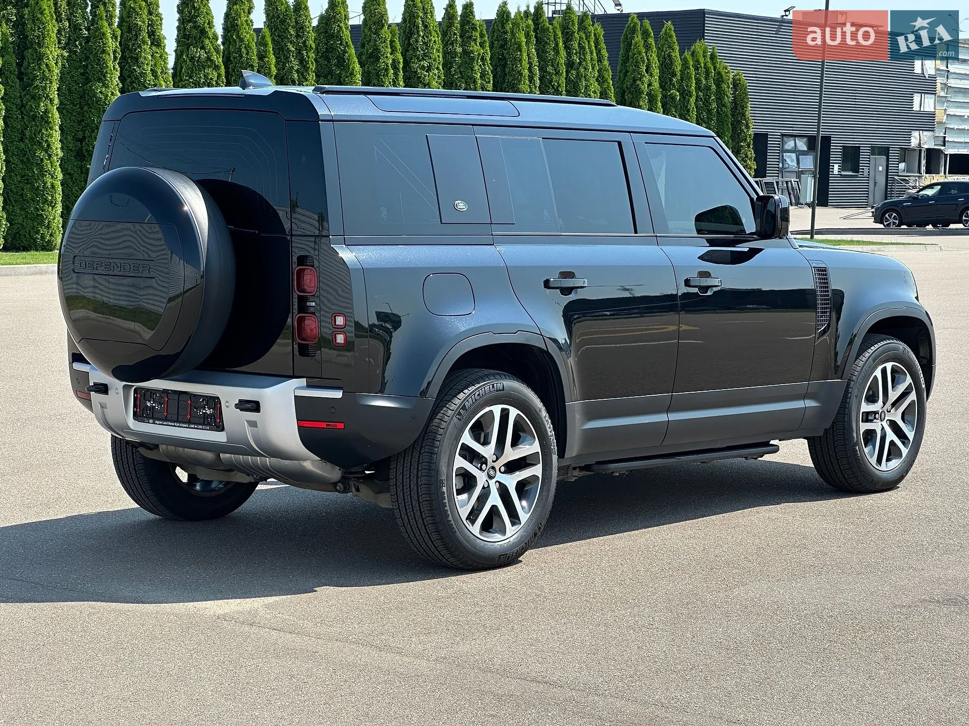 2023 Land Rover Defender - мініатюра 7