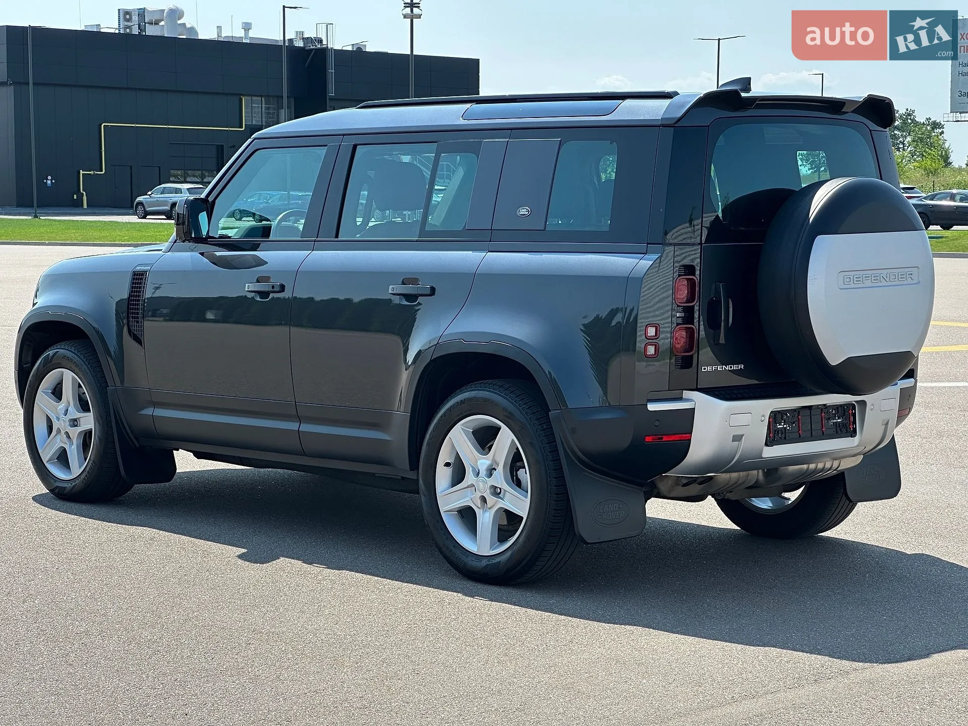 2022 Land Rover Defender - мініатюра 5