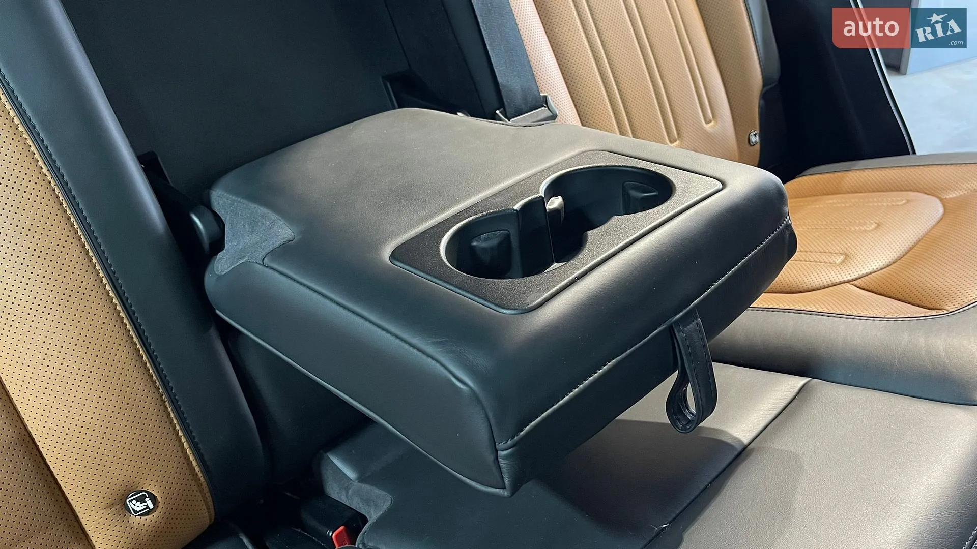 2021 Land Rover Defender - мініатюра 27