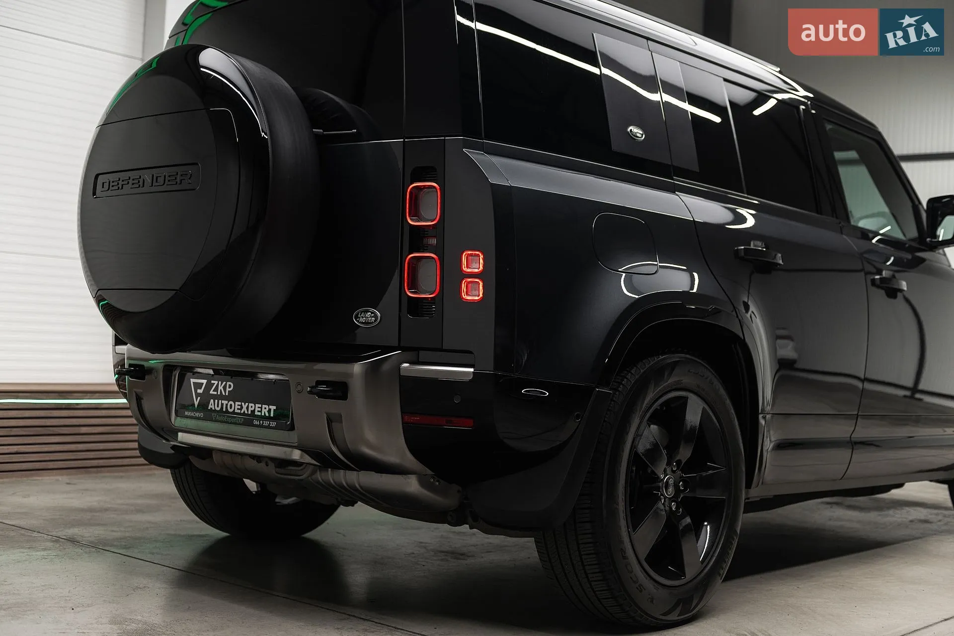 2022 Land Rover Defender - мініатюра 11