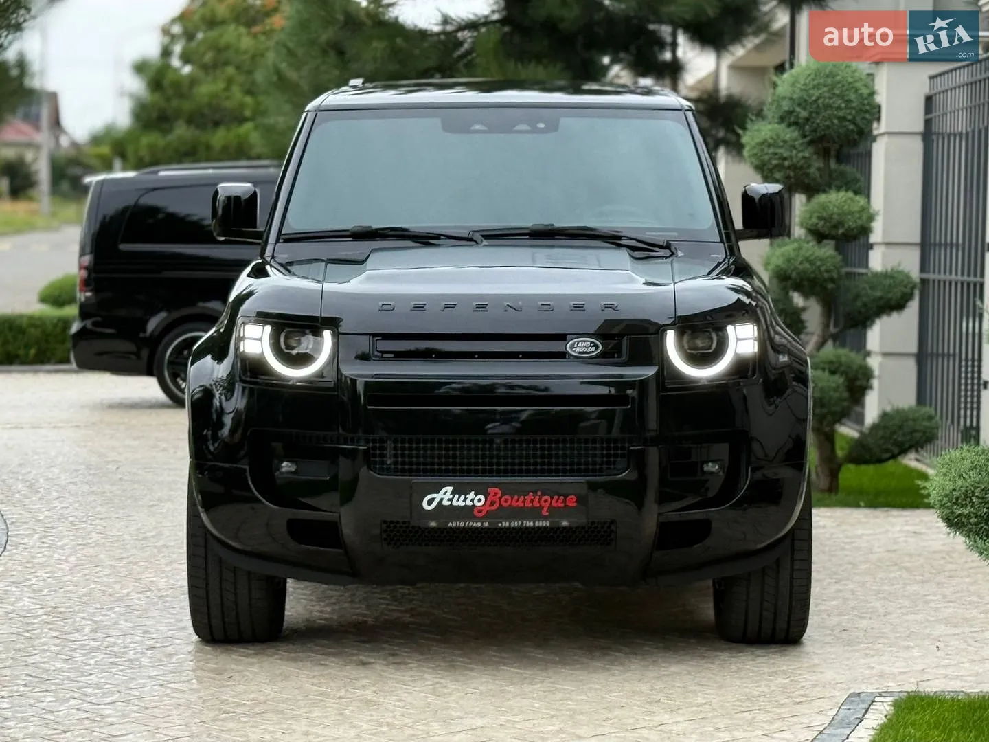 2026 Land Rover Defender - мініатюра 2