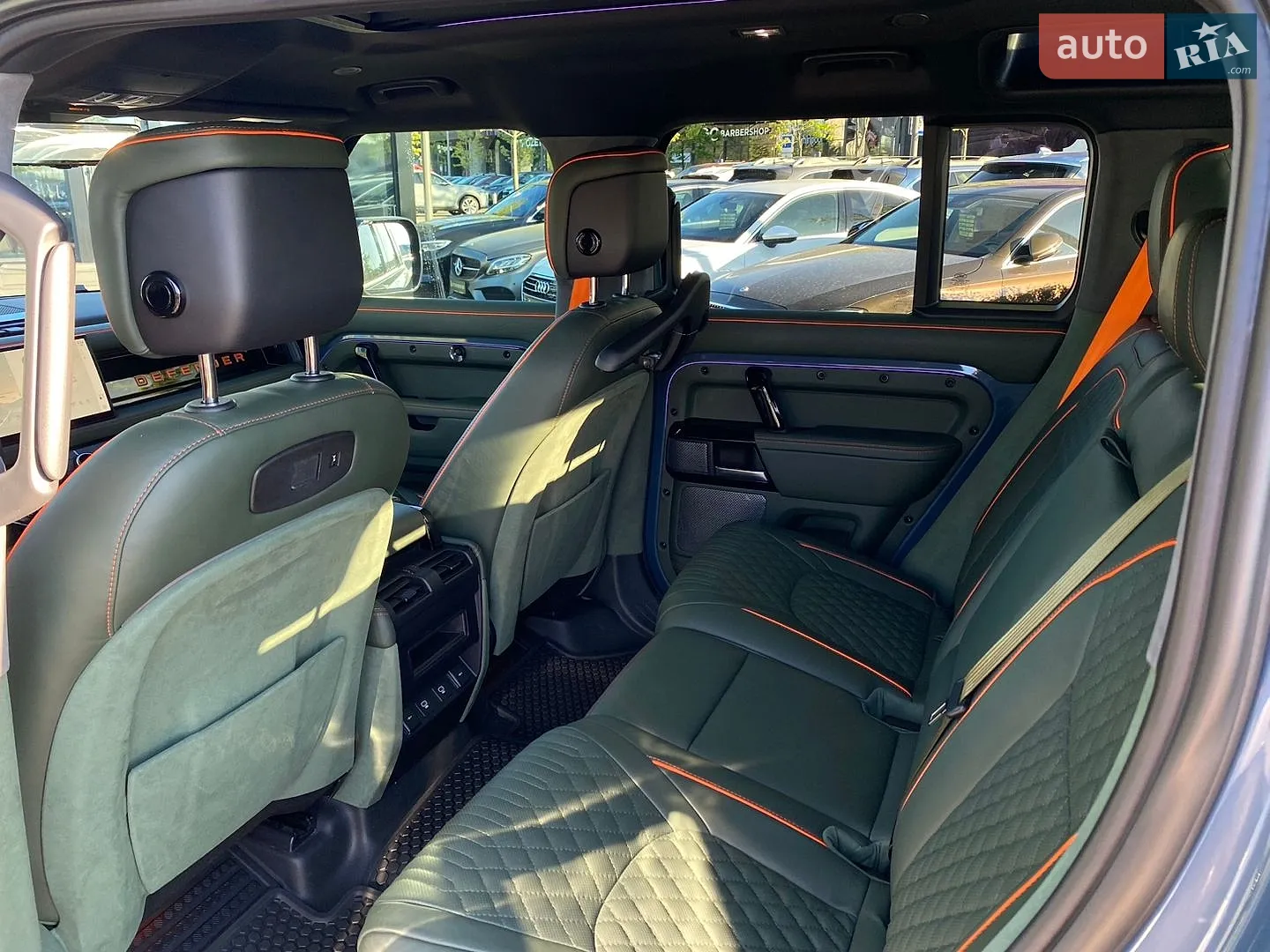 2021 Land Rover Defender - мініатюра 34