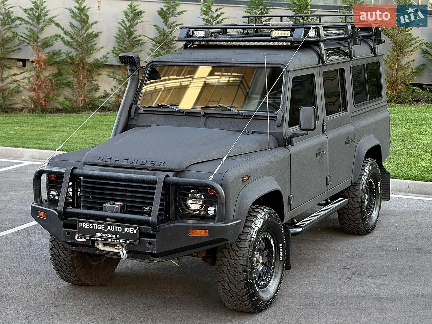 2014 Land Rover Defender - мініатюра 9