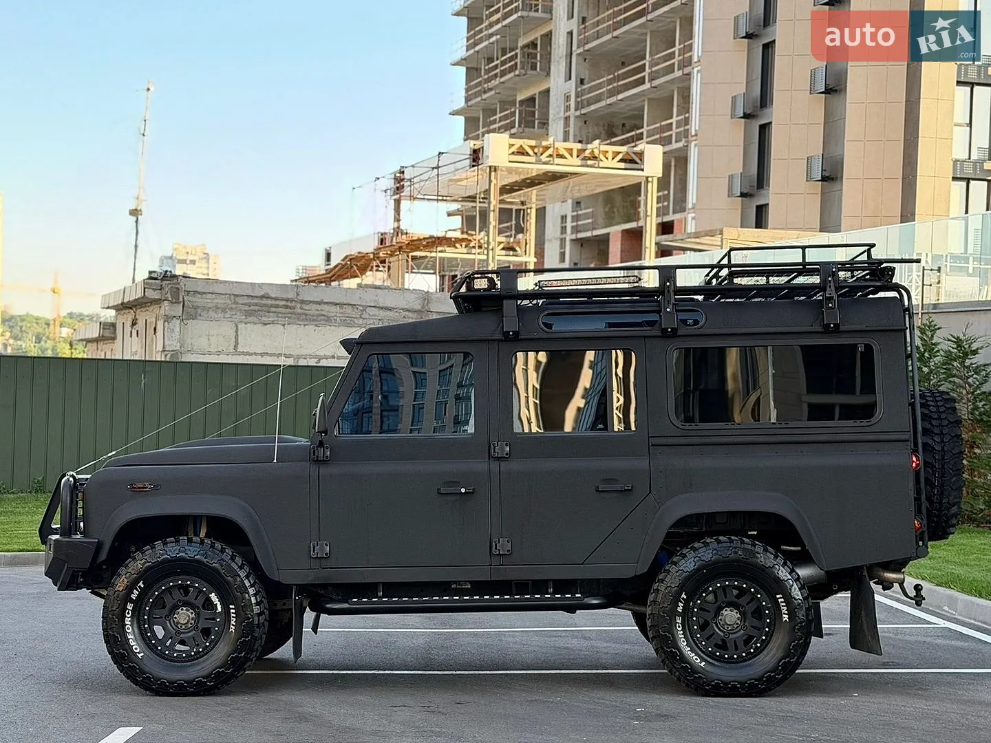 2014 Land Rover Defender - мініатюра 13