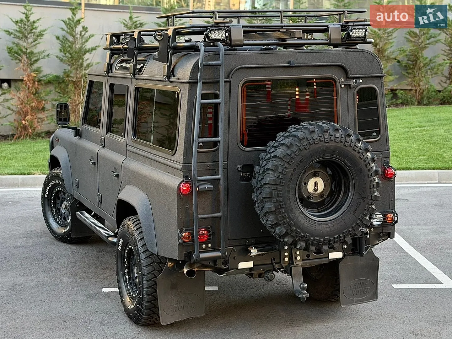 2014 Land Rover Defender - мініатюра 28