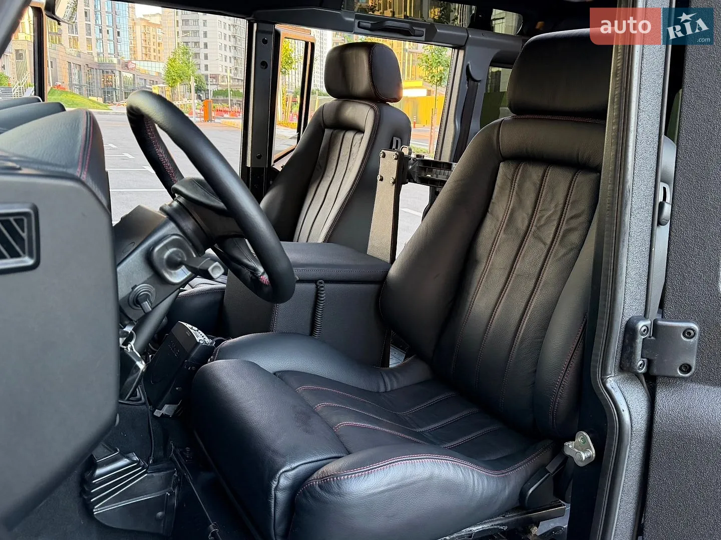 2014 Land Rover Defender - мініатюра 54