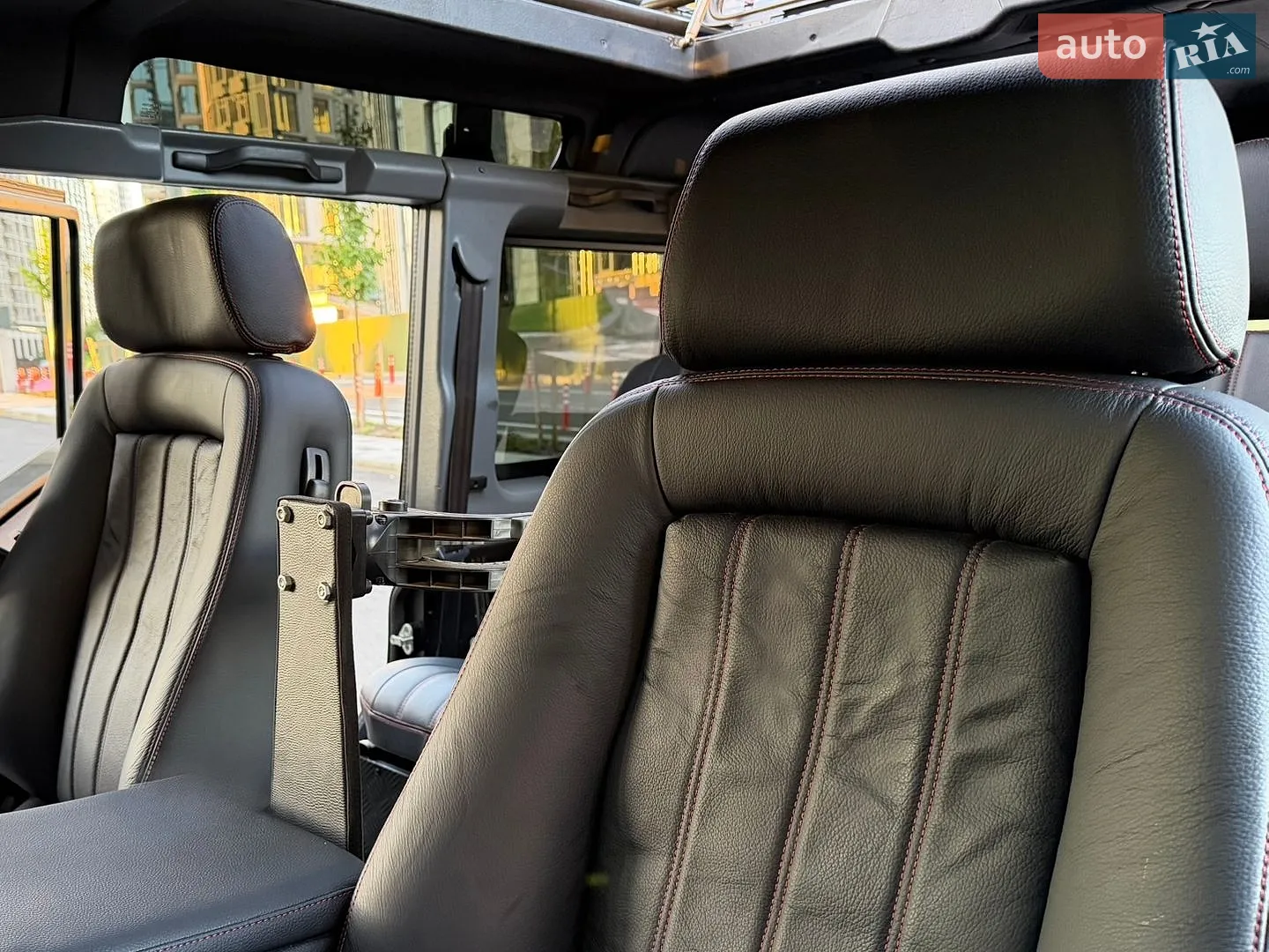 2014 Land Rover Defender - мініатюра 55