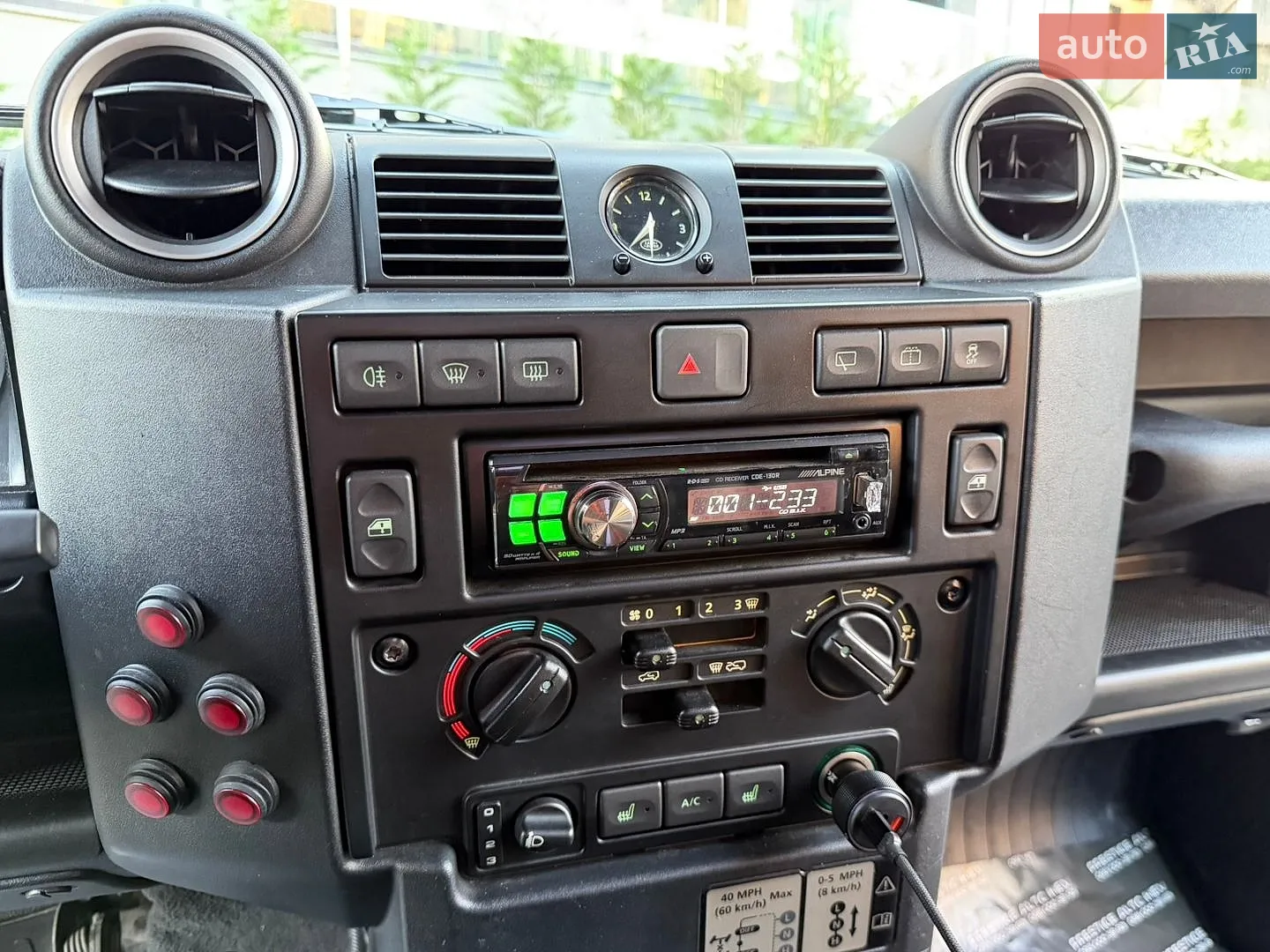2014 Land Rover Defender - мініатюра 78