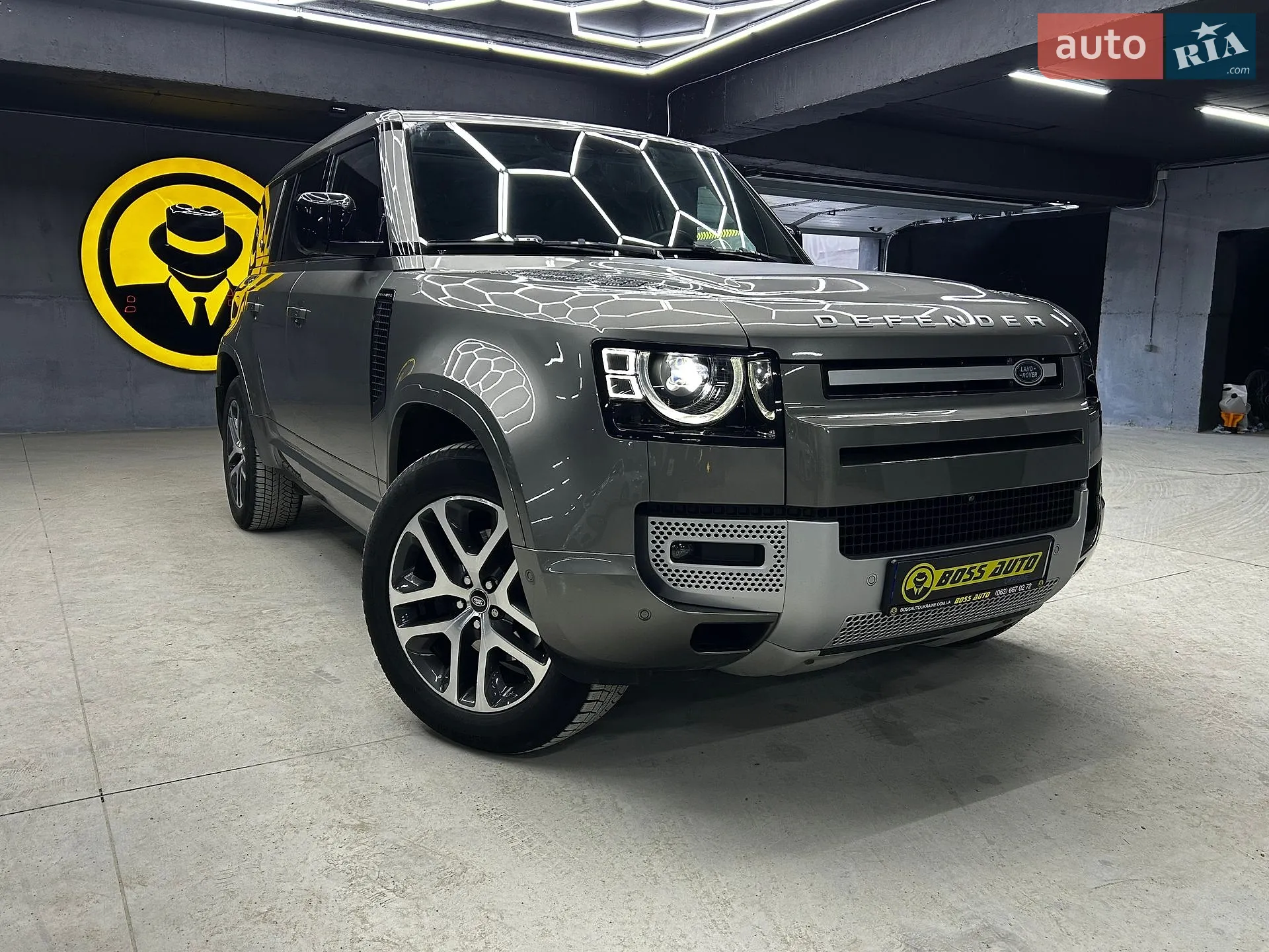 2021 Land Rover Defender - фото 1